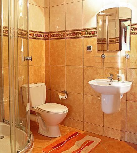 Hotel Mily クロスノ 部屋 写真